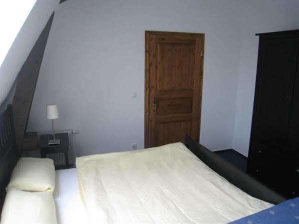 Hotel Weingaertner Мангейм Экстерьер фото